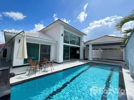 วิลล่า 4 ห้องนอน ให้เช่า ในโครงการ พัทยา ลากูน วิลเลจ, เมืองพัทยา