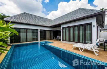 Plunge Tropic Villas in ราไวย์, ภูเก็ต