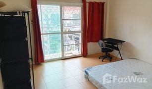 2 Bedrooms Townhouse for sale in Wong Sawang, Bangkok Sirenepark Village 2