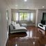 2 спален Кондо в аренду в 49 Suite, Khlong Tan Nuea
