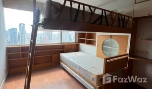 3 Bedrooms Condo for sale in Si Lom, Bangkok Silom Suite