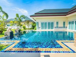 3 спален Вилла на продажу в Baan Dusit Pattaya Hill 5, Huai Yai