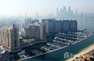 Marina Residences in Palm Views, Dubai