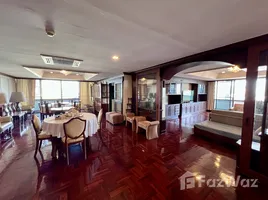 3 Schlafzimmer Wohnung zu verkaufen im Oriental Towers, Khlong Tan Nuea