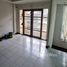 3 Bedroom Townhouse for sale at Baan Krongthong Phatthanakan, Suan Luang, Suan Luang