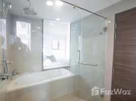 2 спален Кондо в аренду в Rende Sukhumvit 23, Khlong Toei Nuea