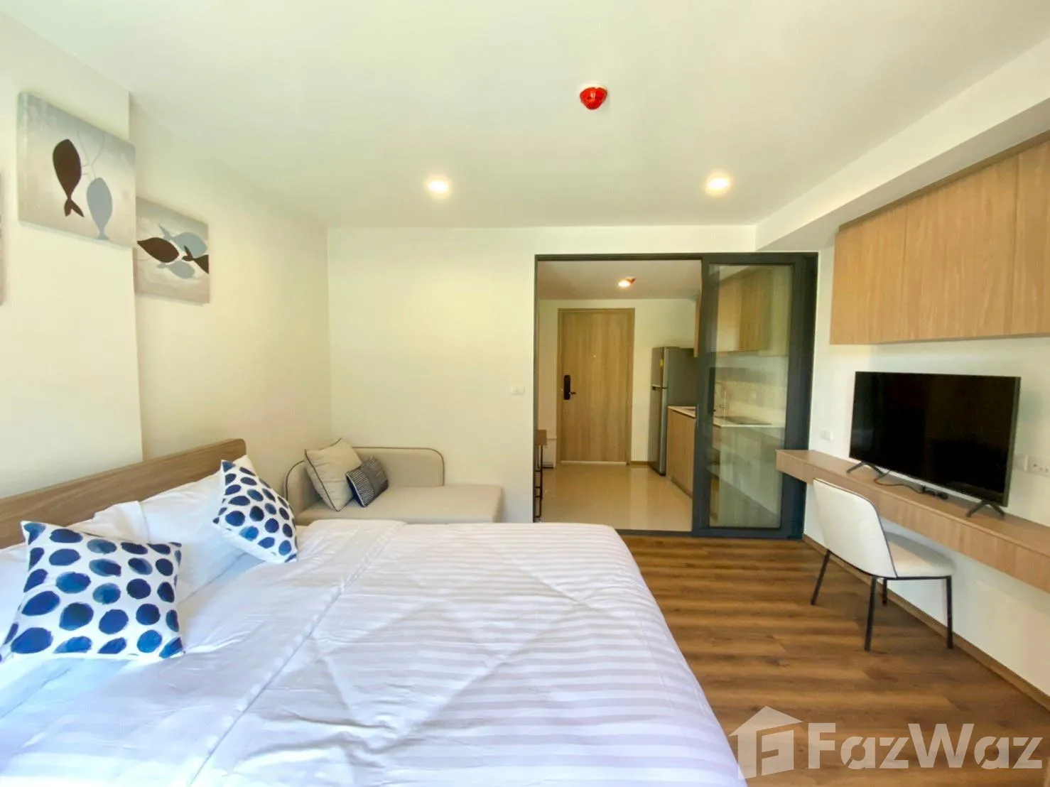 Studio Condo for rent at La Habana — photo 1