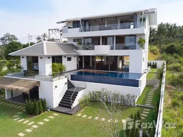 7 Bedroom Villa for sale in Koh Samui, Bo Phut, Koh Samui