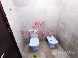 2 Bedroom Apartment for sale at Marina Heights, Dubai Marina Walk