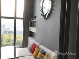 1 Bedroom Condo for sale at Chewathai Residence Asoke, Makkasan