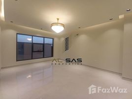 4 спален Вилла на продажу в Al Zaheya Gardens, Al Zahya