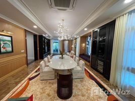 5 Bedroom House for sale at Nantawan Rama 9 - New Krungthepkretha, Saphan Sung