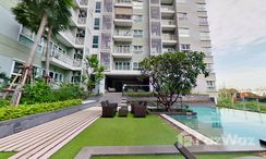 Photos 2 of the Communal Pool at The Parkland Grand Asoke-Phetchaburi