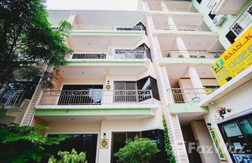 R. K. Guest House in Patong, Phuket