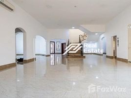 6 Habitación Villa en venta en Shakhbout City, Baniyas East