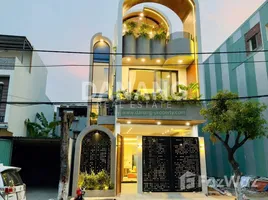 5 Schlafzimmer Villa zu vermieten im One River, Khue My