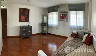 3 Bedrooms Townhouse for sale in Khlong Toei Nuea, Bangkok Kiarti Thanee City Mansion
