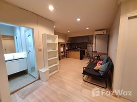 2 Bedroom Condo for sale at W.P. Central Condominium, Chomphon, Chatuchak, Bangkok