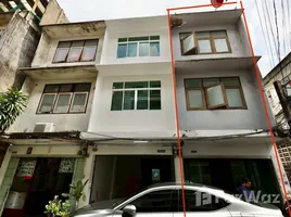 ร้านขายของ 6 ห้องนอน ให้เช่า ในทำเล ยานนาวา, กรุงเทพมหานคร, ยานนาวา, สาทร, กรุงเทพมหานคร