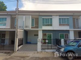 在Pruksa Ville 44 Boromarajajonani-Pinklao租赁的3 卧室 屋, Bang Toei, Sam Phran, 佛统