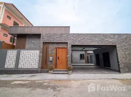 4 спален Вилла for rent in Таиланд, Банг Ламунг, Паттайя, Чонбури, Таиланд