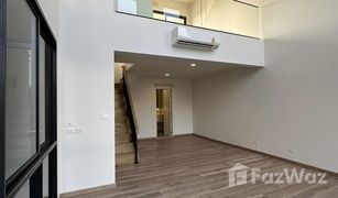 3 Bedrooms Townhouse for sale in Bang Phongphang, Bangkok DEMI Sathu 49