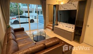 3 Bedrooms Townhouse for sale in Bang Kho, Bangkok Baan Klang Muang Sathorn-Taksin 2