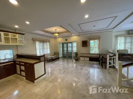 3 Schlafzimmer Villa zu vermieten im Nantawan Sukhumvit, Bang Chak