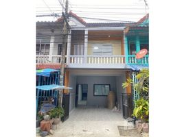 2 Habitación Adosado en venta en Pathum Thani, Khu Khot, Lam Luk Ka, Pathum Thani
