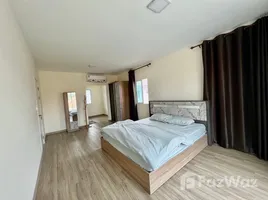 3 спален Дом в аренду в Baan Pruksa Nara Chaiyapruk 2 - Jomtien, Huai Yai