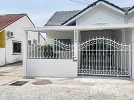 บ้านเดี่ยว 2 ห้องนอน ให้เช่า ในโครงการ โชคชัย วิลเลจ 4, เมืองพัทยา