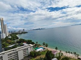 2 спален Кондо на продажу в Park Beach Condominium , Na Kluea, Паттайя