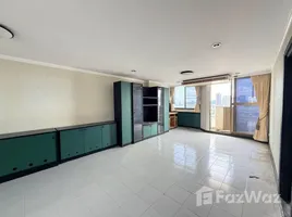 2 Bedroom Apartment for sale at Supalai Place, Khlong Tan Nuea