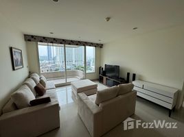 2 Bedroom Condo for rent at Watermark Chaophraya, Bang Lamphu Lang