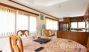 4 Bedrooms Villa for sale in Hua Hin City, Hua Hin 