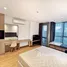 Estudio Apartamento en venta en Le Luk Condominium, Phra Khanong Nuea, Watthana, Bangkok