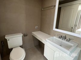 1 спален Кондо в аренду в Condolette Dwell Sukhumvit 26, Khlong Tan