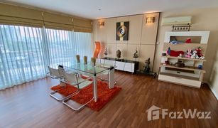 2 Schlafzimmern Wohnung zu verkaufen in Nong Prue, Pattaya Executive Residence 4 