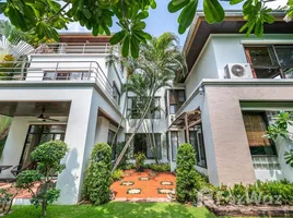 Maison 4 chambre à vendre à Tararom Huamak, Phlapphla, Wang Thong Lang, Bangkok