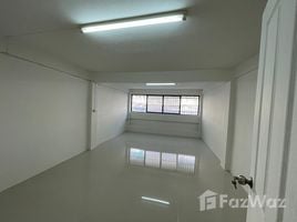 4 спален Дом for rent in Tao Poon MRT, Bang Sue, Bang Sue