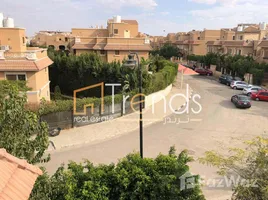 3 Bedroom Townhouse for sale at Mena Residence, South Investors Area, New Cairo City