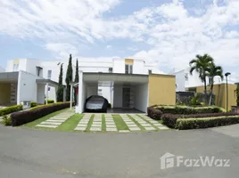 5 Habitación Casa en venta en Hacienda El Castillo, Jamundi, Valle Del Cauca