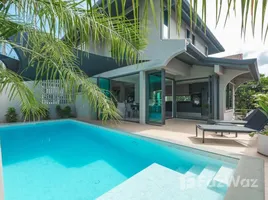 3 chambre Villa à vendre à Naiharn Pool Villa., Rawai