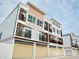 3 Bedroom Townhouse for sale at Poonsap Villa Phitsanulok, Makham Sung, Mueang Phitsanulok