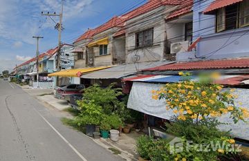 Si Sai Thong Housing in Tha Sala, Lop Buri
