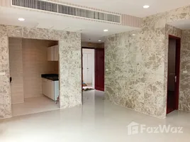 2 Bedroom Apartment for sale at Baan Rajprasong, Lumphini, Pathum Wan, Bangkok