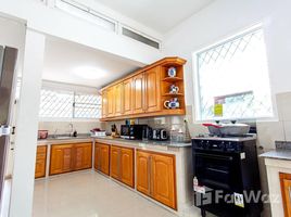 4 Bedrooms Villa for rent in Khlong Toei, Bangkok Single House for Rent in Soi Sukhumvit 2