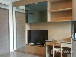 1 Bedroom Apartment for sale at The Room Sukhumvit 69, Phra Khanong