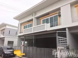 3 Bedroom Townhouse for sale at Fahburin Bowin, Bo Win, Si Racha, Chon Buri, Thailand