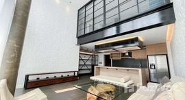 ยูนิตมือสองและให้เช่า